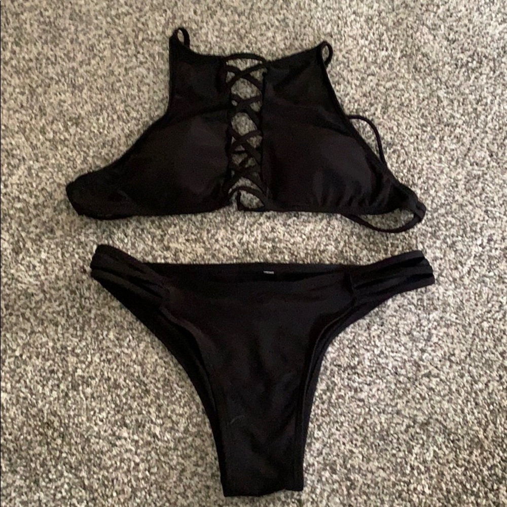 Bathing suit